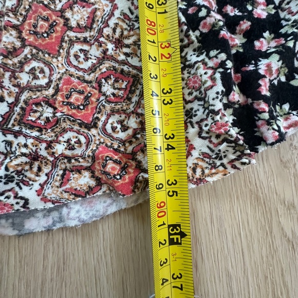 Vintage SUPER soft California Beachwear Floral Pattern Women’s Bell Bottoms 💕 🏖️ - Picture 4 of 6